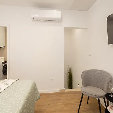 La Perla - Downtown House Dom wakacyjny *